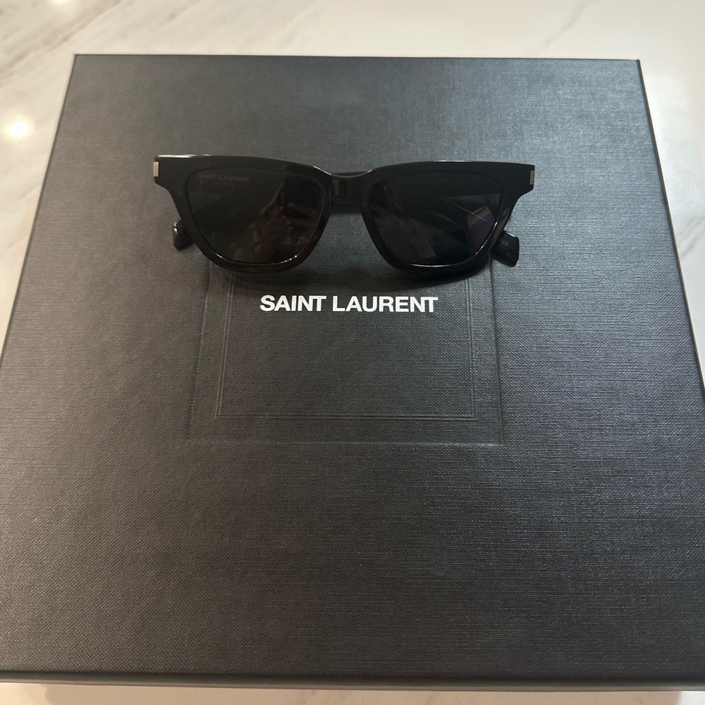 Saint Laurent SL 462 Sulpice Sunglasses